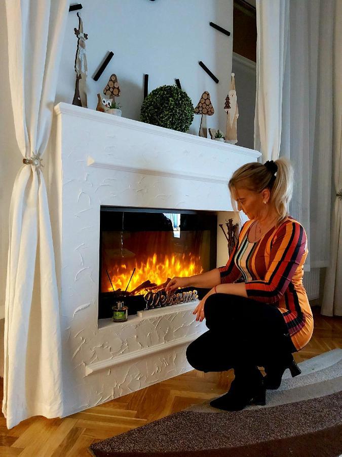 Lena Apartman - Eger Buitenkant foto