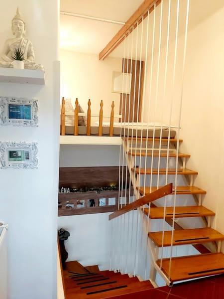 Lena Apartman - Eger Buitenkant foto